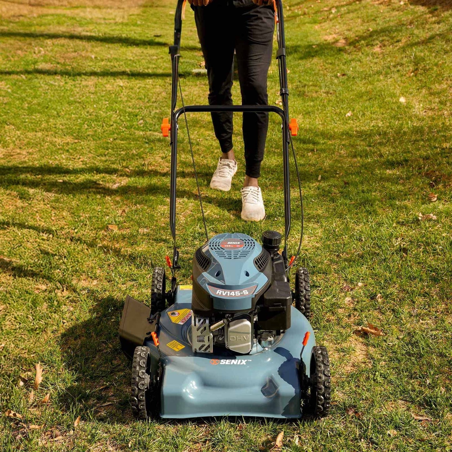 SENIX 18 in. Gas Push Lawn Mower, 144cc 4-Cycle with Side Discharge