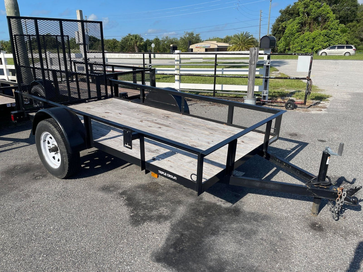 Triple Crown 5X10 Single Axle Utility Trailer | Black  | U5X10G
