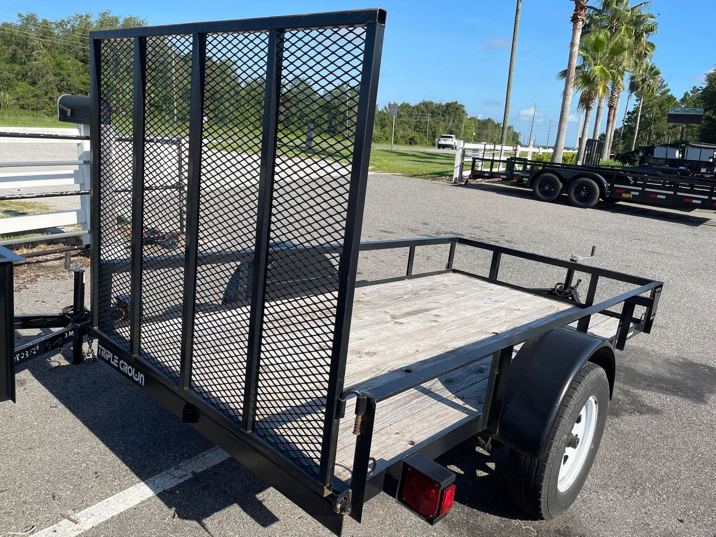 Triple Crown 5X10 Single Axle Utility Trailer | Black  | U5X10G