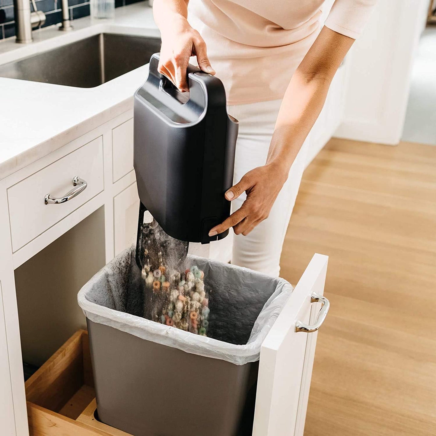 Shark AI Ultra Robot Vacuum with Voice Control & XL Self-Empty Base