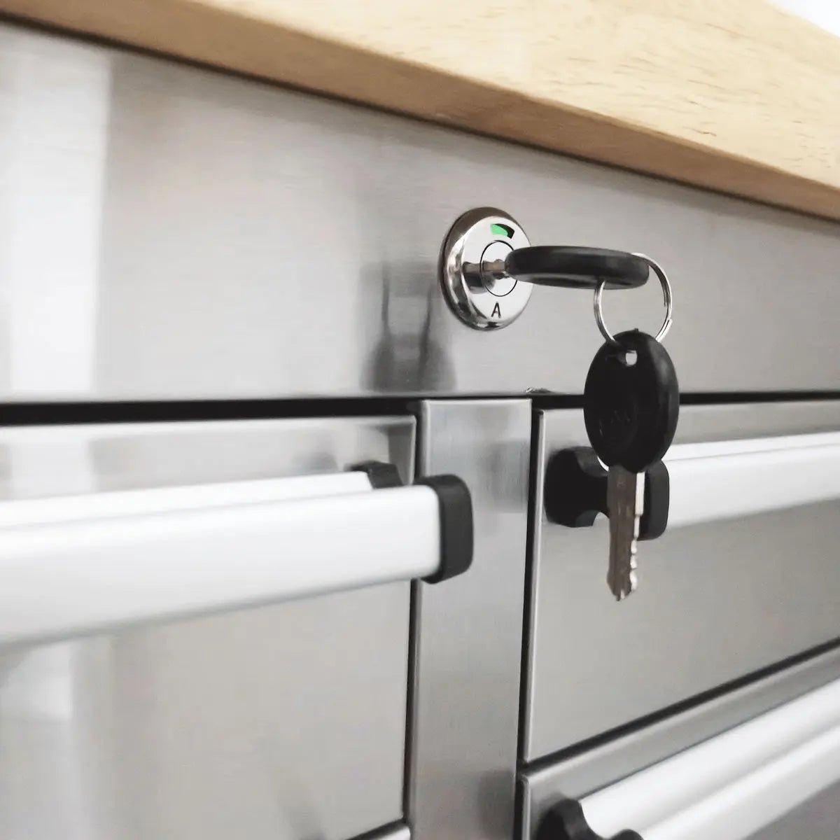 72″ Stainless Steel Rolling Workbench, Rubberwood Tabletop, 15 Lockable Drawers, Locking Wheels, TMG-WB7215S