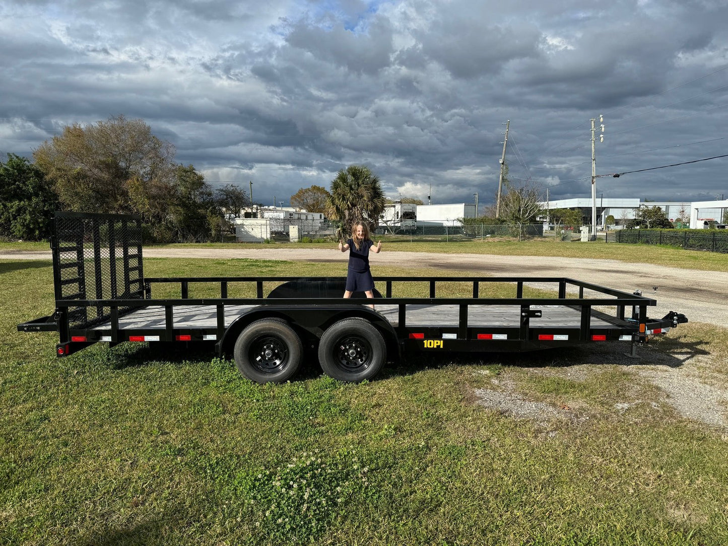 7X20 Big Tex Tandem Axle Pipe Top Black Utility Trailer (10PI-20BK4HDIR)