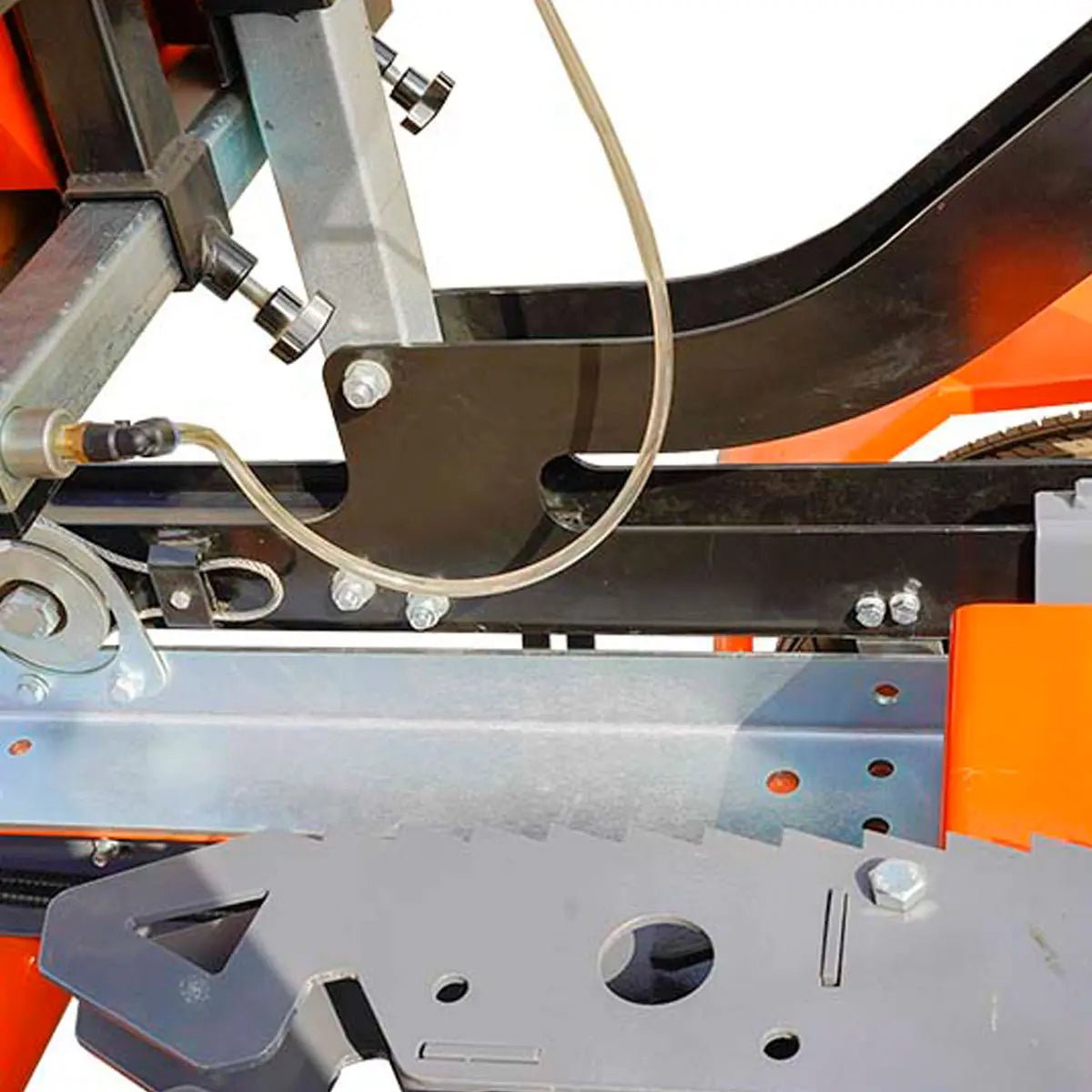 Log Loading Ramp Kit for Sawmill Trailer PSM27, Mast/Boom, 70″ Ramp Length, 3800-lb Load Capacity, TMG-PSM27-Lramp