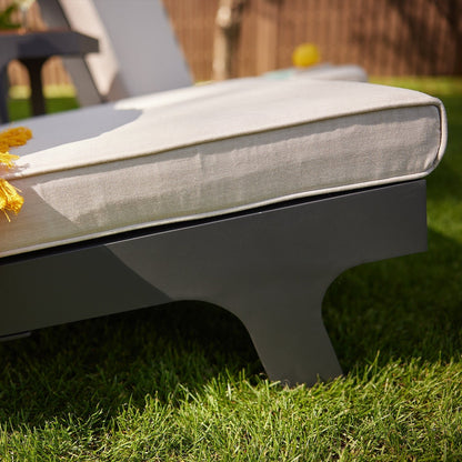 Bundle Set – Mirador 4-piece conversation fire pit + 3-piece conversation set