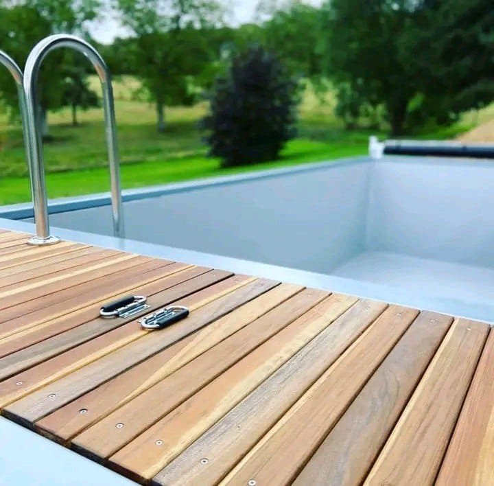 40ft Swimming Pool container