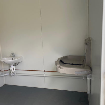 20FT Well custom Rest Room Container